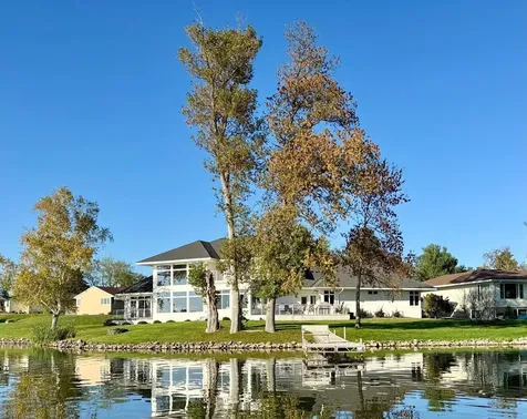 553 Lake Street N Sauk Centre MN 56378