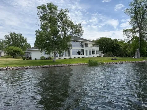 553 Lake Street N Sauk Centre MN 56378