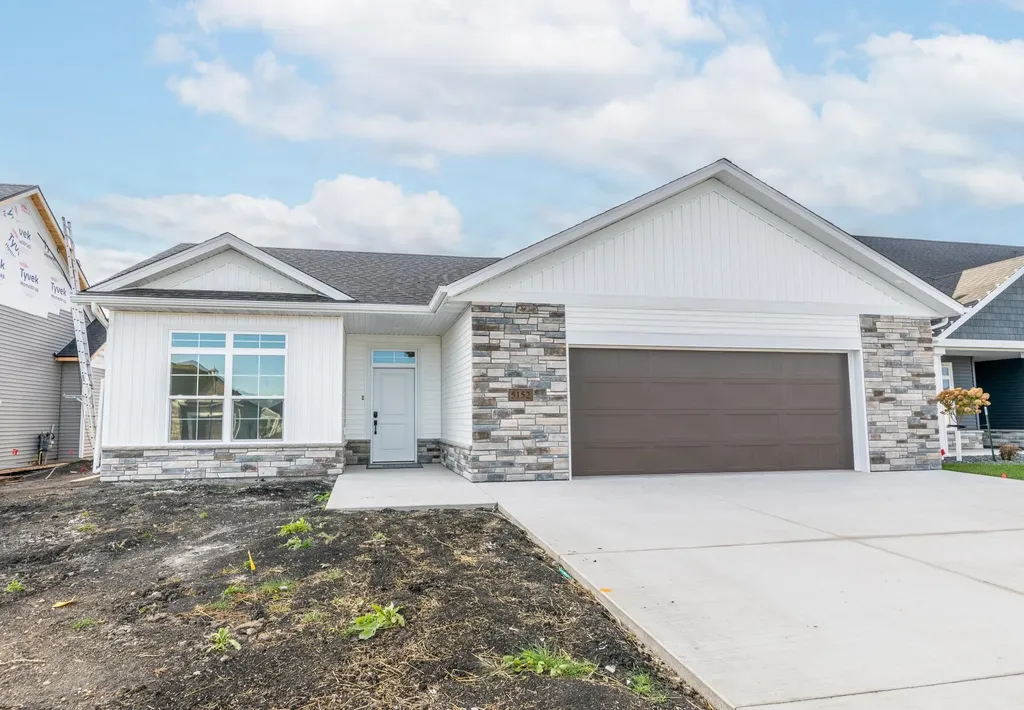 5152 Mira Way W West Fargo ND 58078