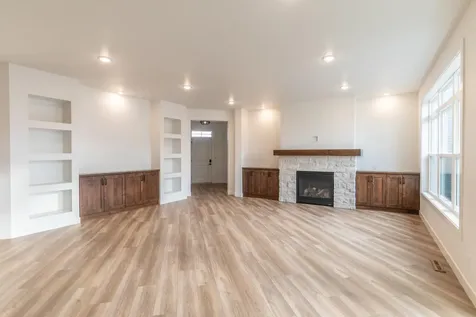 5152 Mira Way W West Fargo ND 58078