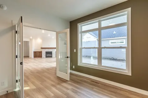 5152 Mira Way W West Fargo ND 58078
