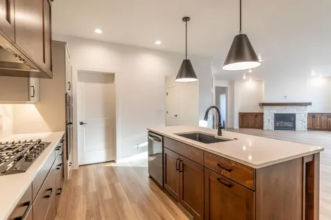5152 Mira Way W West Fargo ND 58078