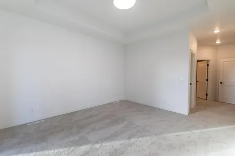 5152 Mira Way W West Fargo ND 58078