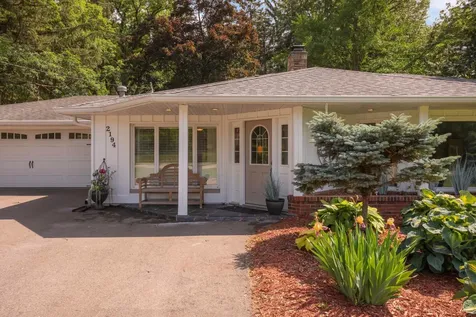2194 Charlton Road Sunfish Lake MN 55118