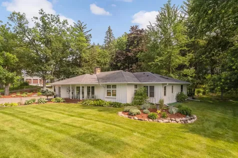 2194 Charlton Road Sunfish Lake MN 55118