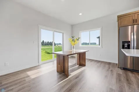 300 Prairie Drive N Hankinson ND 58041