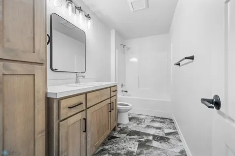 300 Prairie Drive N Hankinson ND 58041