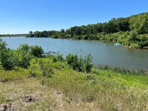 26085 154 Avenue S Barnesville MN 56514