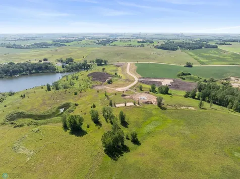 26029 154 Avenue S Barnesville MN 56514