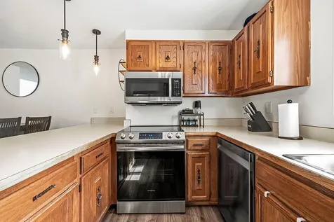 2028 Pathways Drive Saint Paul MN 55119