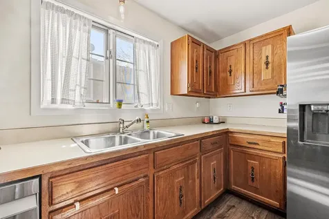 2028 Pathways Drive Saint Paul MN 55119