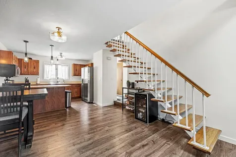 2028 Pathways Drive Saint Paul MN 55119