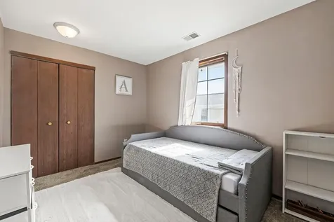 2028 Pathways Drive Saint Paul MN 55119