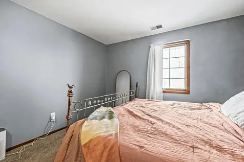 2028 Pathways Drive Saint Paul MN 55119