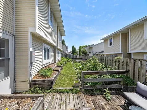 2028 Pathways Drive Saint Paul MN 55119