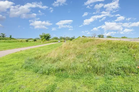 13472 W Freeway Drive Columbus MN 55038