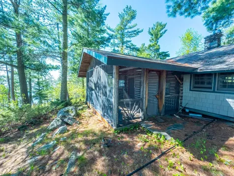 2715 Roberts Island International Falls MN 56649