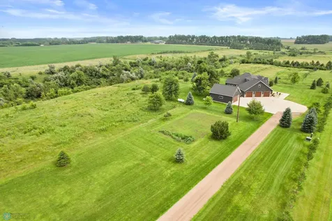 5374 Lunder Lane Kindred ND 58051