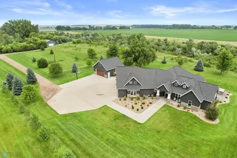 5374 Lunder Lane Kindred ND 58051