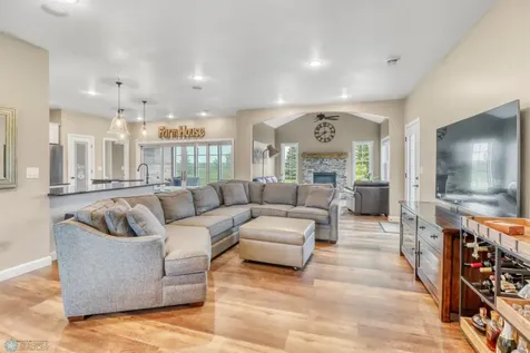 5374 Lunder Lane Kindred ND 58051