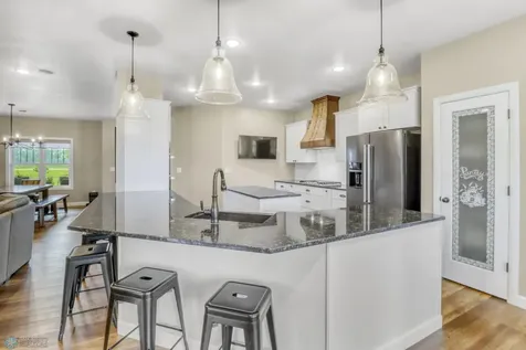 5374 Lunder Lane Kindred ND 58051