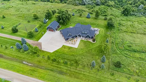 5374 Lunder Lane Kindred ND 58051