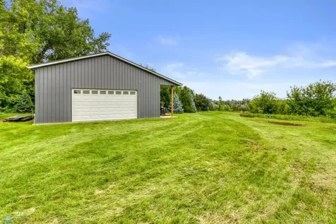 5374 Lunder Lane Kindred ND 58051