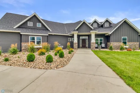 5374 Lunder Lane Kindred ND 58051
