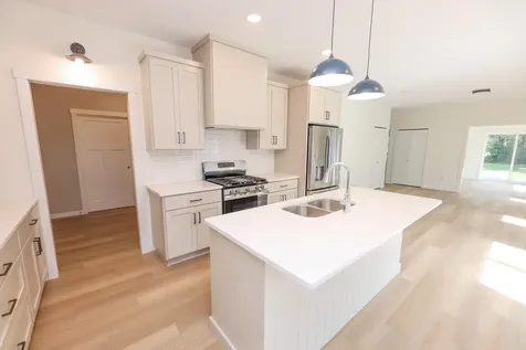 116 N Quincy Street Alexandria MN 56308