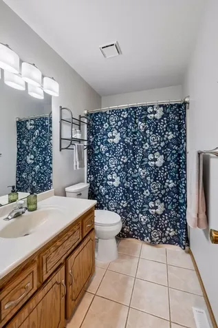 5533 Golfview Lane N Oakdale MN 55128