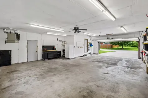 5533 Golfview Lane N Oakdale MN 55128