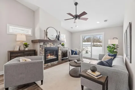 2345 17th Avenue E North Saint Paul MN 55109
