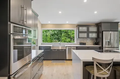 730 Amber Drive Shoreview MN 55126
