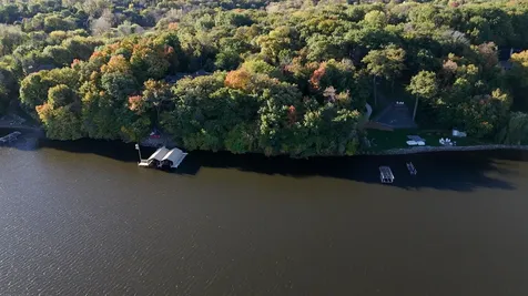 0000 Eastwood Court Chanhassen MN 55317