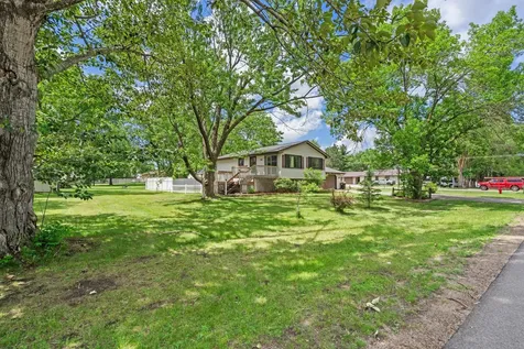 12216 Oakview Avenue SE Becker MN 55308