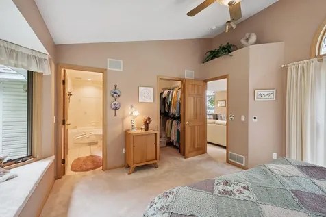 11274 Hoyer Avenue NW Annandale MN 55302