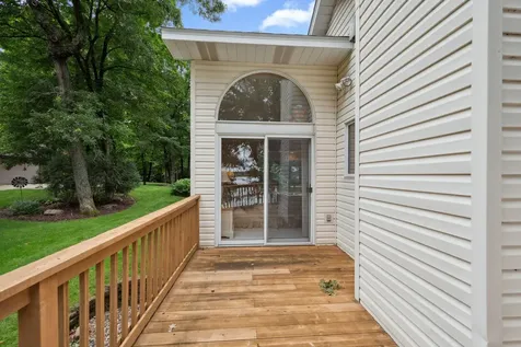 11274 Hoyer Avenue NW Annandale MN 55302
