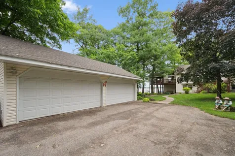 11274 Hoyer Avenue NW Annandale MN 55302