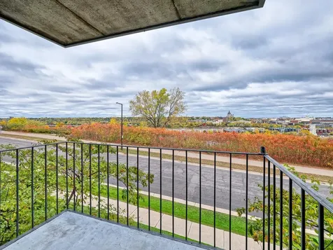 334 Cherokee Avenue Saint Paul MN 55107