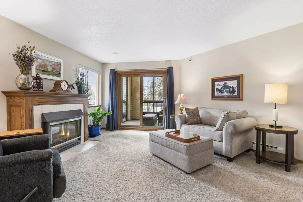 7635 Edinborough Way Edina MN 55435