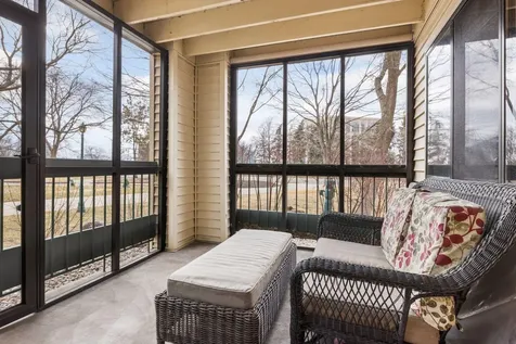 7635 Edinborough Way Edina MN 55435