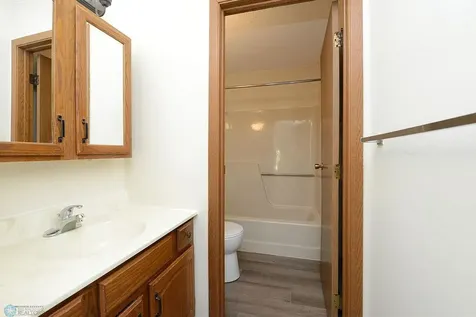 3217 15th Avenue S Fargo ND 58103