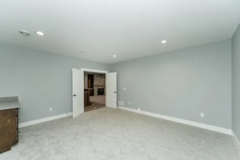 4868 Royal Oaks Circle SW Rochester MN 55902