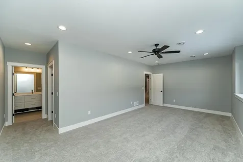 4868 Royal Oaks Circle SW Rochester MN 55902