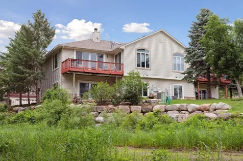 560 Lakeside Bay Drive S Bayport MN 55003