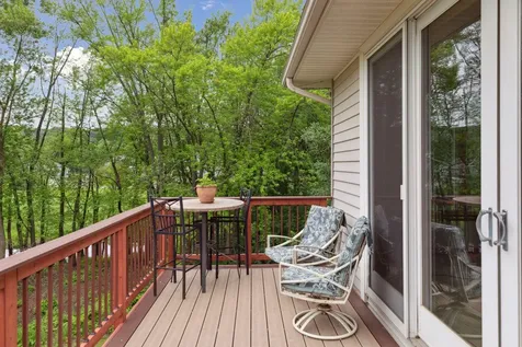 560 Lakeside Bay Drive S Bayport MN 55003