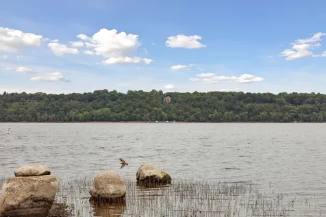 560 Lakeside Bay Drive S Bayport MN 55003