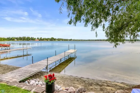 27096 Little Floyd Lake Road Detroit Lakes MN 56501