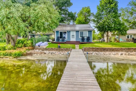 27096 Little Floyd Lake Road Detroit Lakes MN 56501