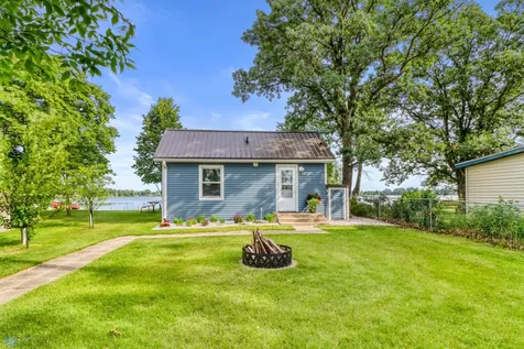 27096 Little Floyd Lake Road Detroit Lakes MN 56501